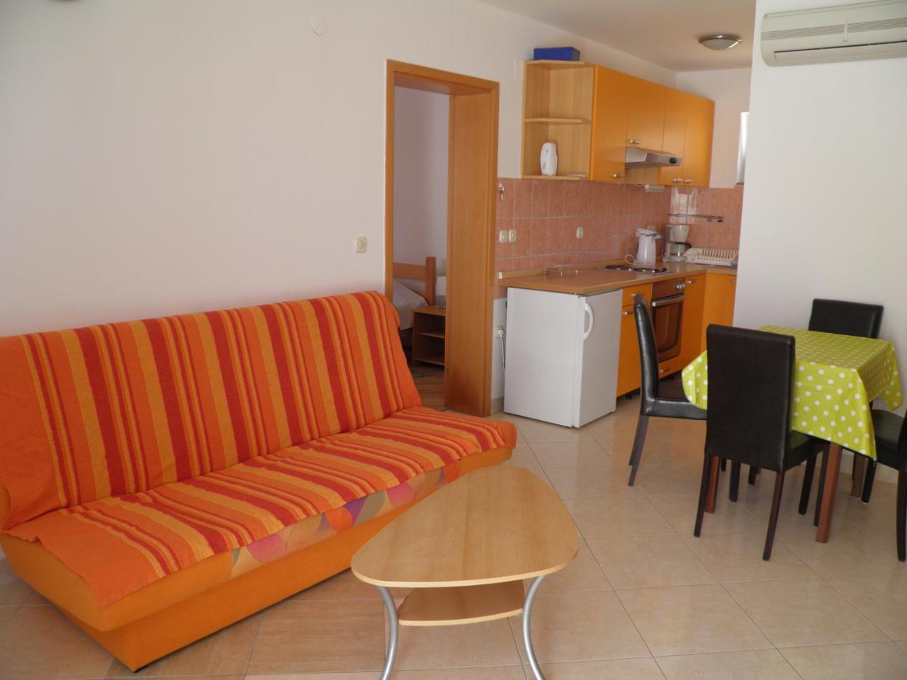 Apartments Pintar Zarok Baška Exterior foto